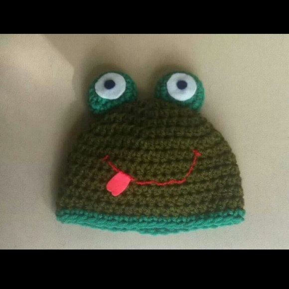 Handmade crochet frog hat