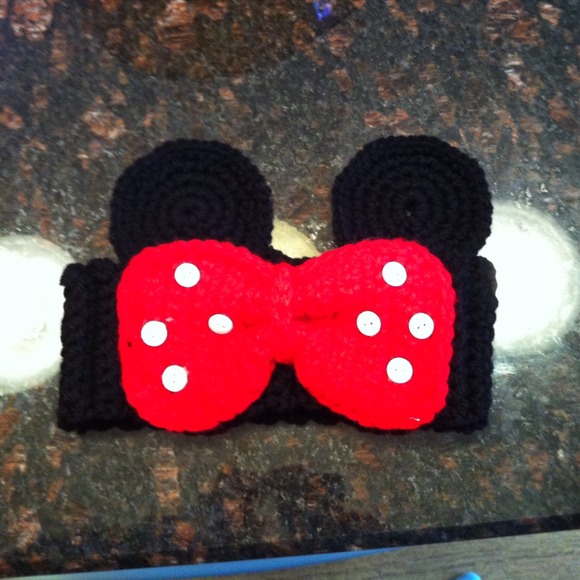 Minnie Mouse headband war warmer