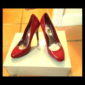 Jessica Simpson pumps & pencil skirt bundle