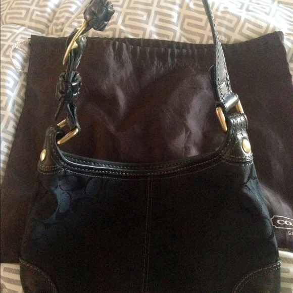 Coach Signature Shoulder Bag - Picture 2 of 3