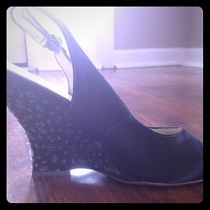 Black strap open toe heels