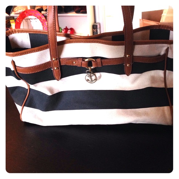 TOMMY HILFIGER NAUTICAL BAG