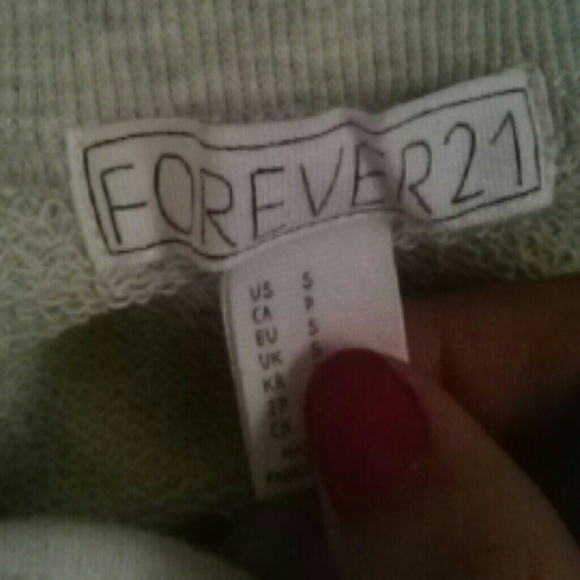 sweater - Picture 2 of 2