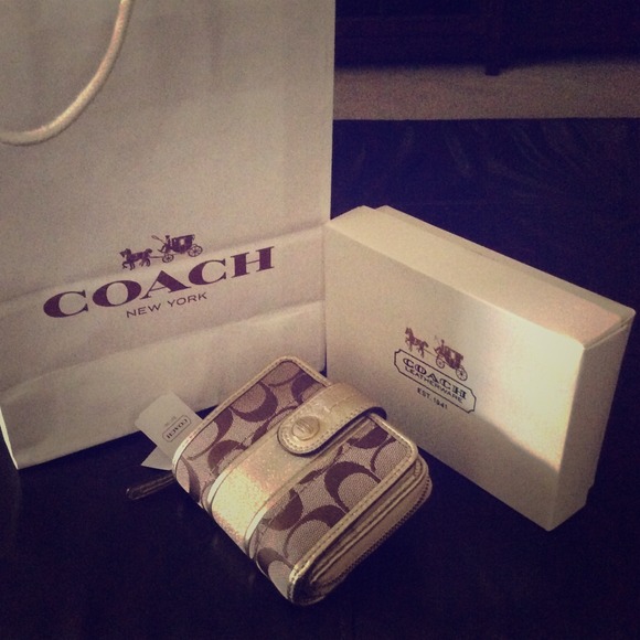 COACH signature stripe slim medium wallet