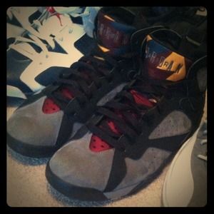 Bordo's size 11.5 8-10 condition asking $180