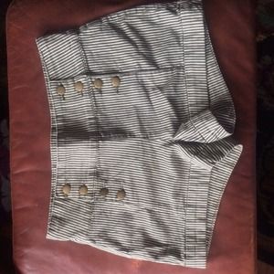 XXI Denim Green and White Pinstripe shorts