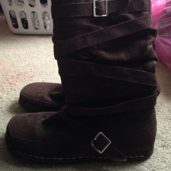 Brown Snow Boots