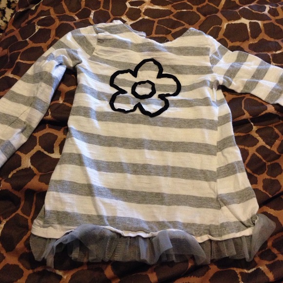 Girls 2T ruffle top SOLD in bundle