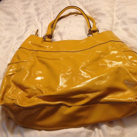 Yellow large purse !