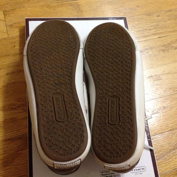 Shoes - Picture 2 of 2