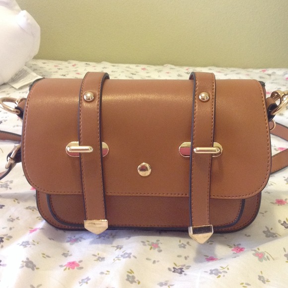 🎉🎊HOST PICK!!! Crossbody bag plus wallet