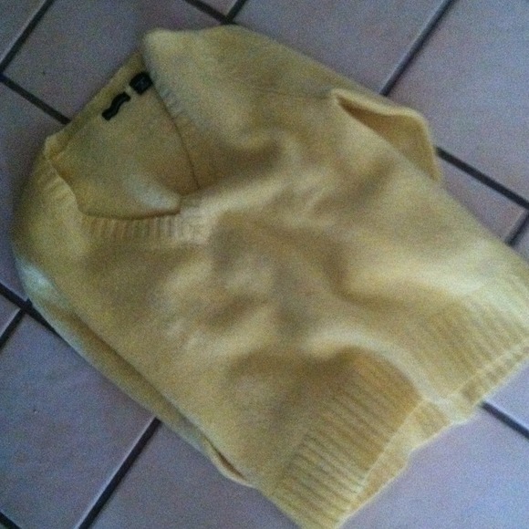 100% wool V-neck sweater - Picture 4 of 4