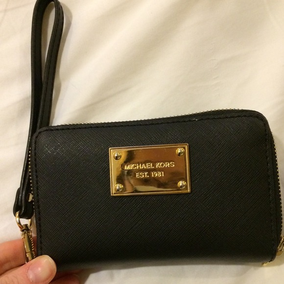 $-SOLD-$-Michael Kors black leather wristlet