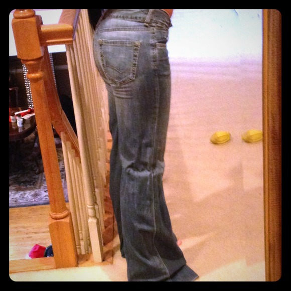 Stylish light jeans!