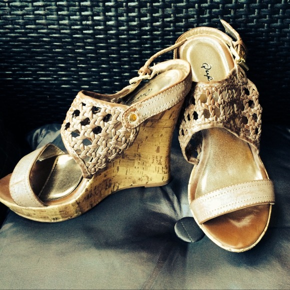 Platform Peep Toe Cork Wedge Slingback heels sz 6