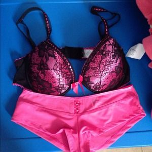 Frederick's Bra and panty set ❤