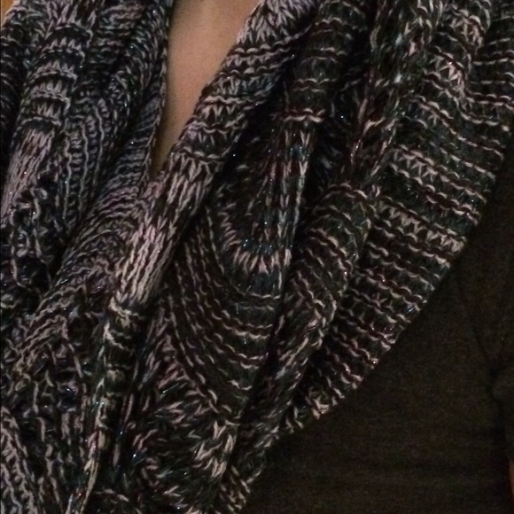 🚫SOLD🚫New knitted scarf - Picture 2 of 3