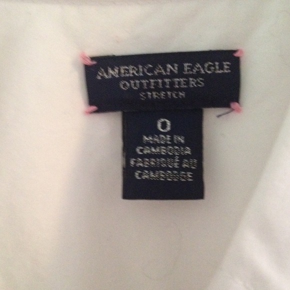 White blouse - Picture 2 of 4