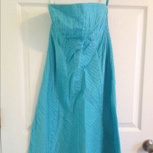 Gap size 2 aqua color strapless dress