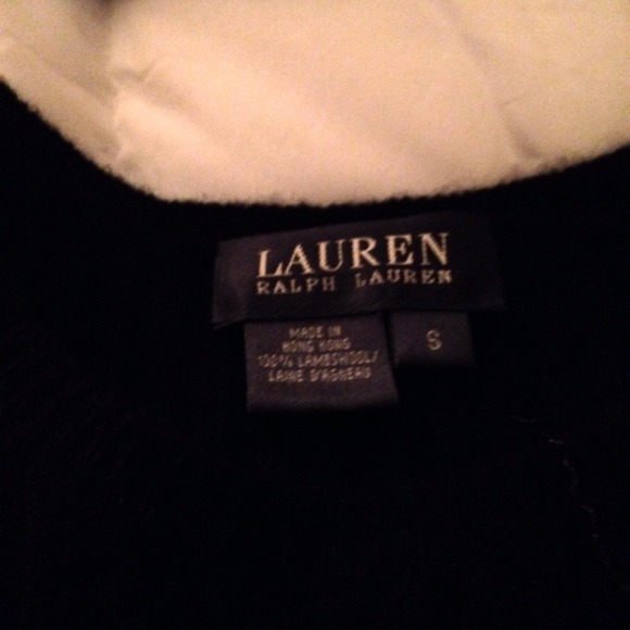 ❤️❤️Ralph Lauren black wool sweater ❄️❄️ - Picture 3 of 4
