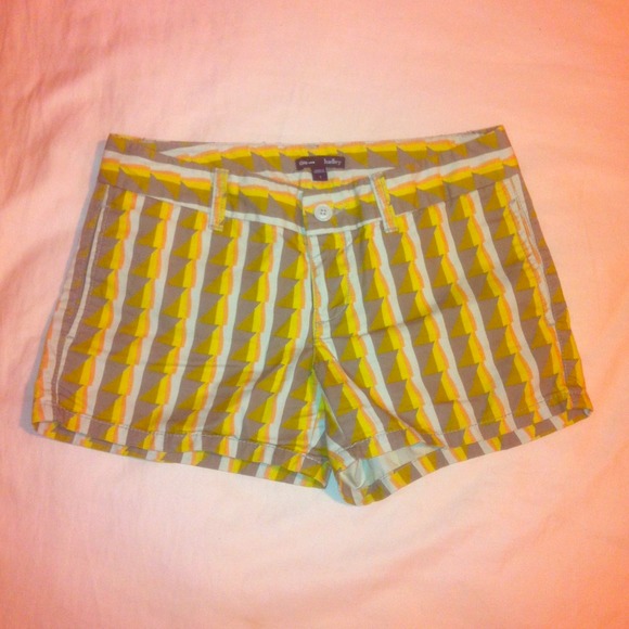 Printed GAP Shorts