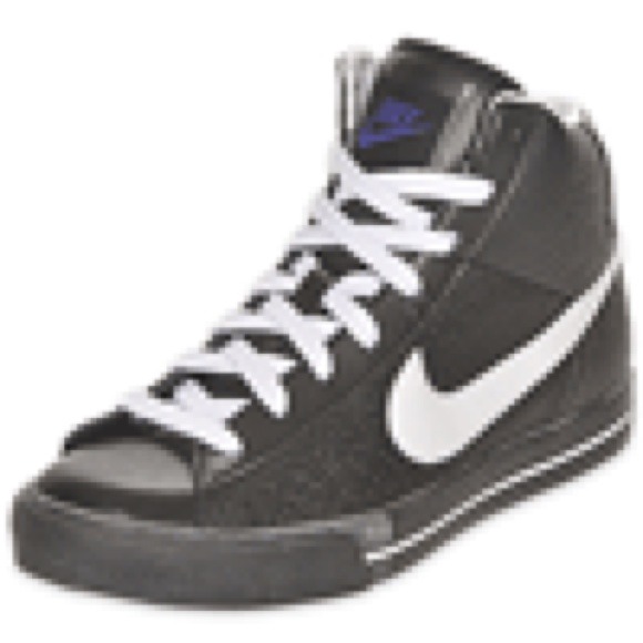 Purple and white nikes Reduced! 30$