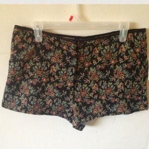 Tapestry Floral High Waisted Shorts