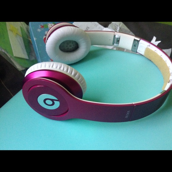 Pink Beats solo by Dr.Dre - Picture 3 of 4