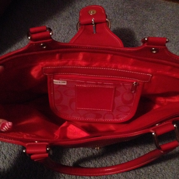 Purse - Picture 3 of 3