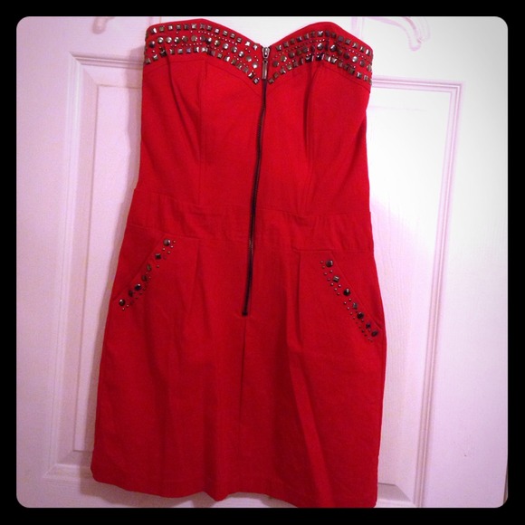 Fitted Red tube dress