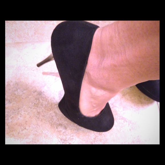 Black Charlotte Russe pumps.