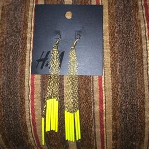 H&M dangling earrings