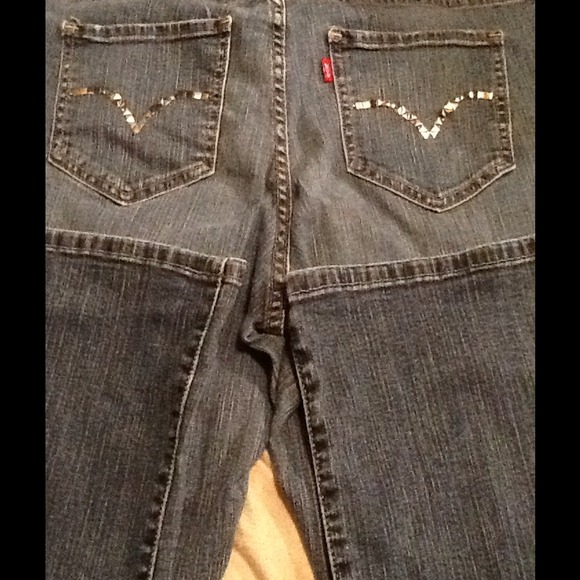 Levi's