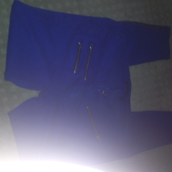 Bebe blue skinny jeans with zipper detail