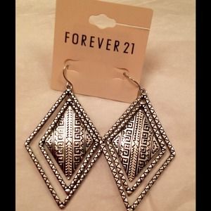 Forever 21 Earrings
