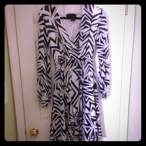 Hi-Lo abstract black and white dress