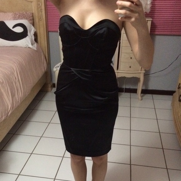 Bebe Knee-Length Dress - Picture 1 of 4