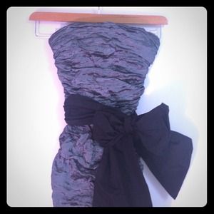 ❤️24 HR HOLD❤️BCBG Party Dress • Size XXS