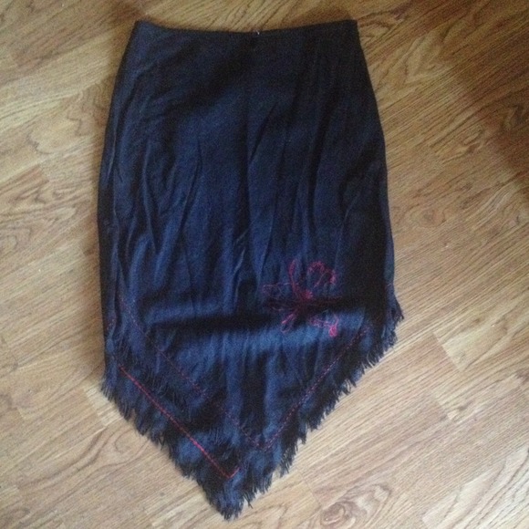 Guess collection skirts