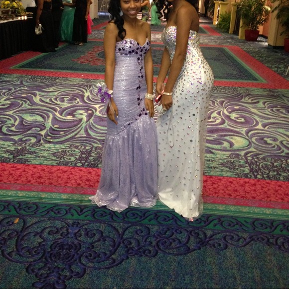 Prom Dress - Picture 3 of 4