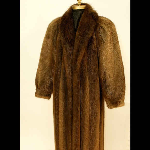 Canadian Beaver Plus Size Coat! Make me an offer!!
