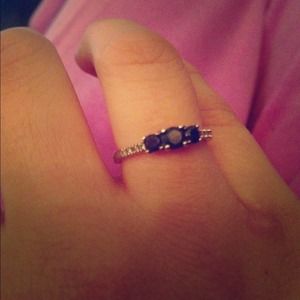 Black diamond ring