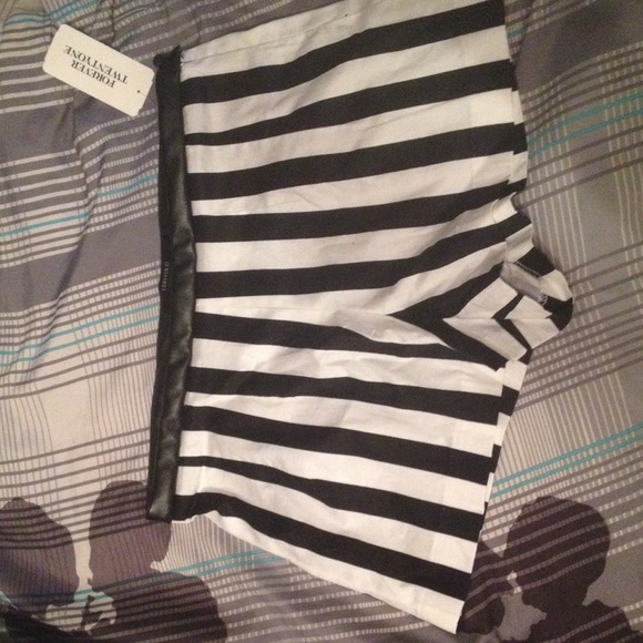 High waisted striped shorts