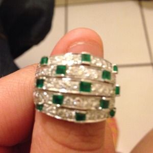 Mouawad Boutique Ring