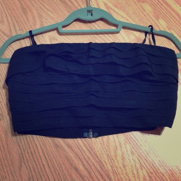 Urban outfitters crop top