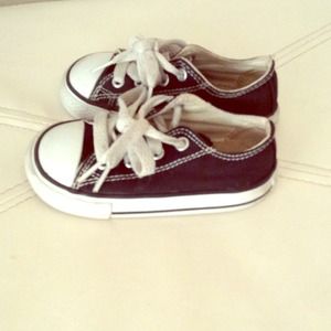 🚫🚫🚫🚫SOLDToddler Converse
