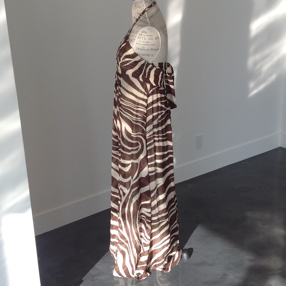 BCBG gown - Picture 2 of 3