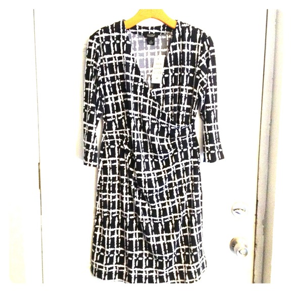 Sold!⏰Black-and-white cute dress!
