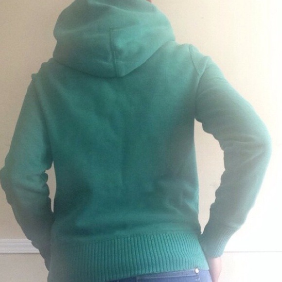 Sweater - Picture 3 of 4