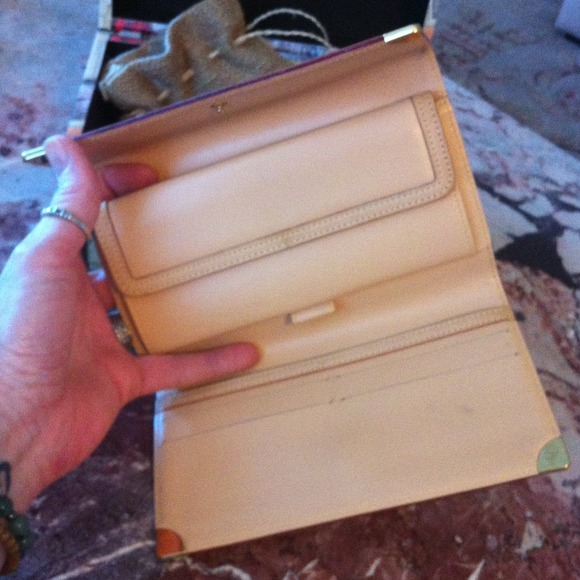 ❌Not Available❌ *RARE* Louis Vuitton Wallet~ - Picture 3 of 3